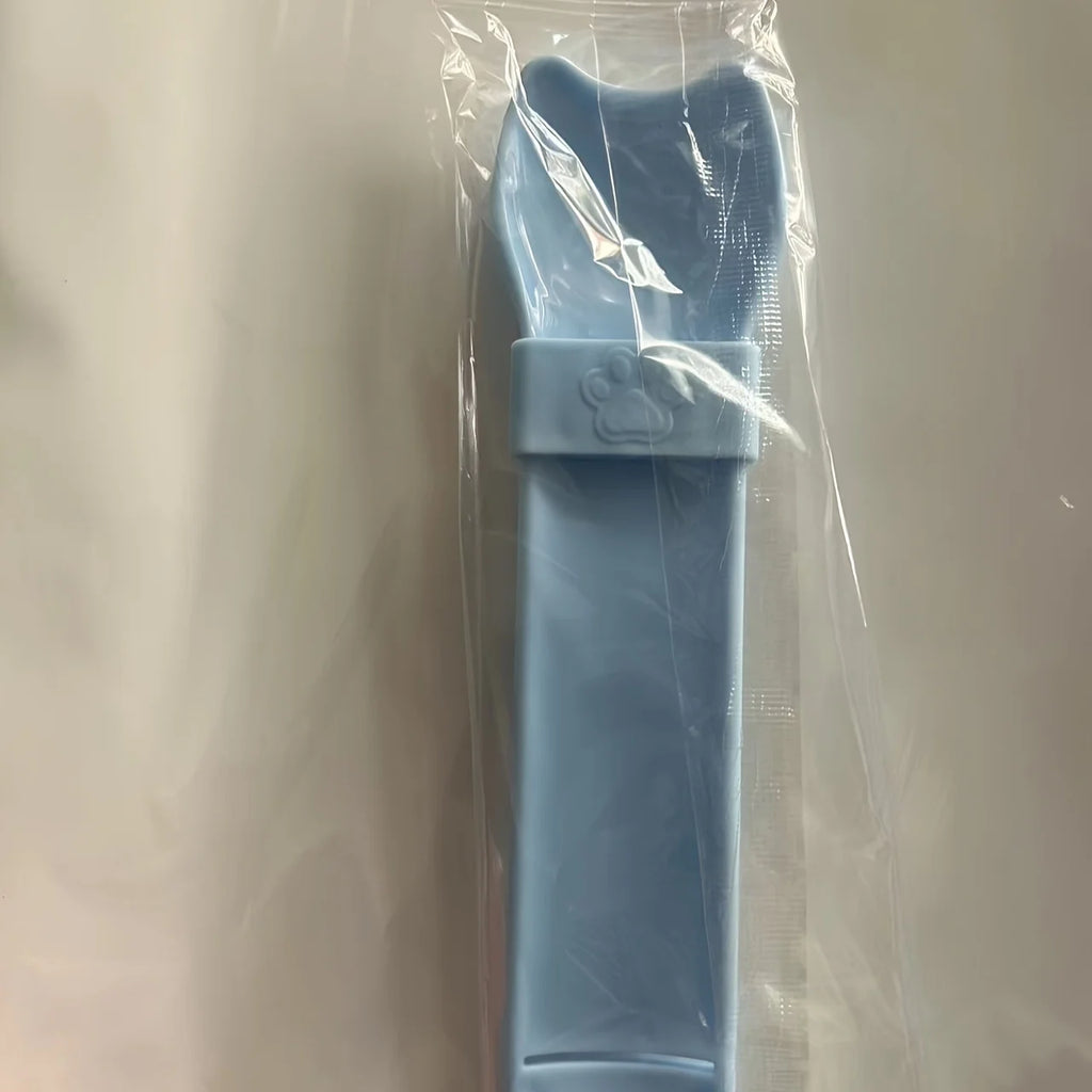 Cat Treat Squeeze Spoon Feeder